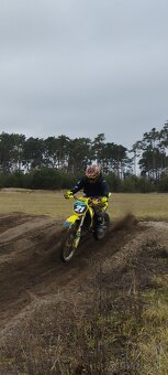 SUZUKI RM 85 - 4