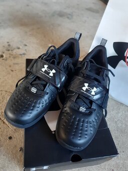 Unisex topánky Under Armour UA Reign Lifter - 4