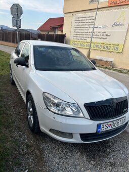 Predám škodu octavia 1.2 tsi 77kw - 4