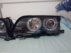 Predám  svetlá Angel eyes na BMW e46 - 4