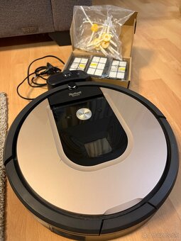 iRobot Roomba 976 - 4