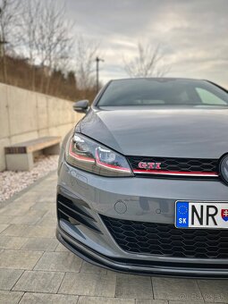 Volkswagen Golf GTI TCR 2019 213kw - 4