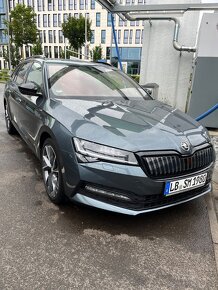 Skoda Superb 1.4 TSI iV DSG COMBI SPORTLINE - 4