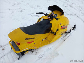 detský snežný skúter Ski-Doo MiniZ 120 - 4