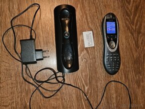 Logitech Harmony 880 Advanced Universal Remote Control - 4