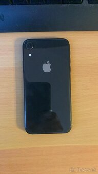 Apple iPhone XR 64GB Black bateria 85 percent - 4