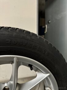 205/55 R16 - BMW disky - zímné Pneu Michelin - 4