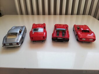 1:24 Bburago 4ks Ferrari modelov - 4