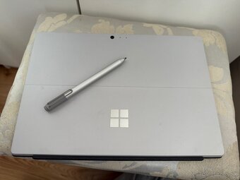 Microsoft Surface Pro 4 - 4