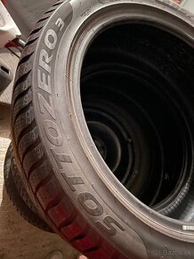 Predám pneu Pirelli SOTTOZERO 3 235/45 r18 - 4