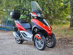 Piaggio MP3 Yourban 300i r.v. 2017 - 4