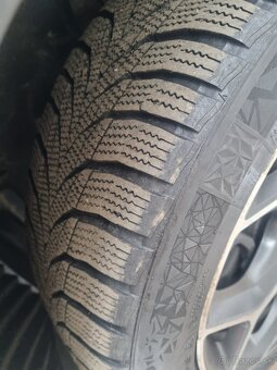 Original BMW zimný alebo letný komplet 225/50 R18 - 4