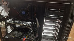 i7 9700F / WIN11 PRO / 32GB RAM / Radeon RX560 4GB - 4