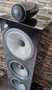 Bowers and Wilkins 702 S2 speakers - 4