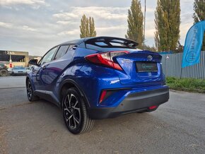 Toyota C-HR 1.8 Hybrid Dynamic E-CVT FWD - 4