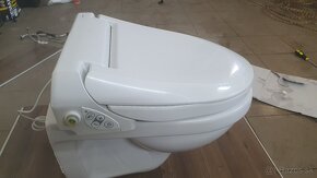 Zavesne wc s bidetom - 4