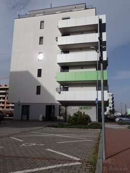 Vonkajšie parkovacie miesta o výmere 13m2, 12m2 v Galante - 4