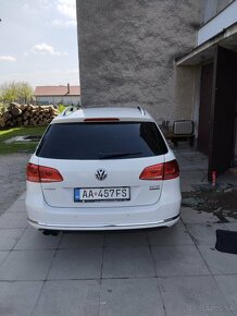 Volkswagen Passat B7 bluemotion combi - 4