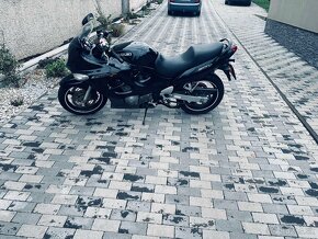 Predám SUZUKI GSX 750 F - 4