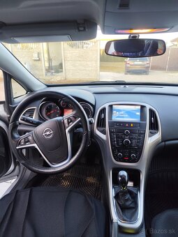 Opel Astra Sport Tourer 1,7 CDTI - 4