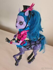 Monster high babika konik - 4