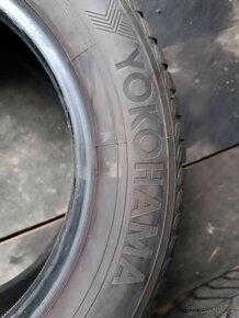 YOKOHAMA 215/60R16 zimné preumatiky - 4