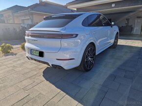 Porsche Cayenne E-hybrid coupe - 4