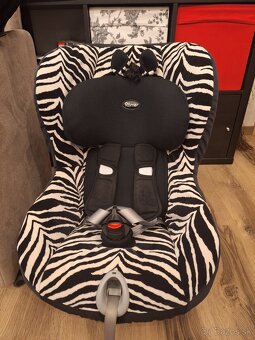 Autosedačka Britax Römer KING plus Zebra - 4