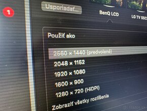 Benq BL2420PT 24" 1440p IPS S CHYBOU - Pásy na displeji - 4