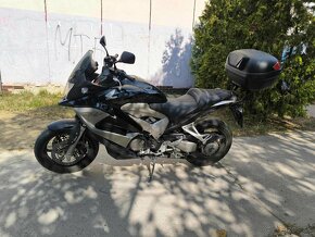 HONDA VFR 800 X CROSSRUNNER - 4