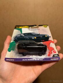 Alfa Romeo GTV6 Chase Hot Wheels - 4