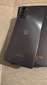 moto e32s - 4