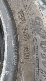 Goodyear 205/55R16 Zimné - 4