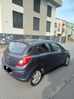 Opel Corsa 1.2 16V 63kw 2010 Plná Výbava - 4