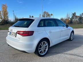 Audi A3 2.0 TDI DSG Sportback r.v 2013 navi bixenon - 4