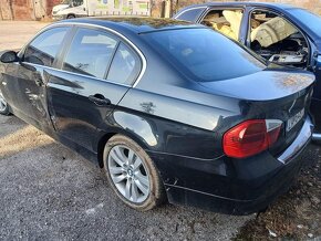 Rozpredam bmw e90 330d 170kw - 4