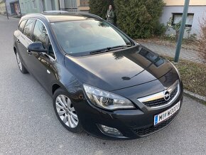 Opel Astra J 1.7 xenon led ťažné zariadenie - 4