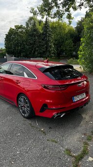 Kia Proceed 1.6 GT - 4