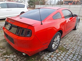 FORD MUSTANG 3.7 PREMIUM 2013 - 4