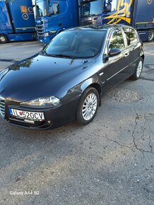 Alfa Romeo 147 1.9JTD - 4