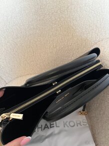 Michael Kors kabelka - 4