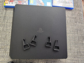 Predám Playstation 4 slim 500Gb - 4