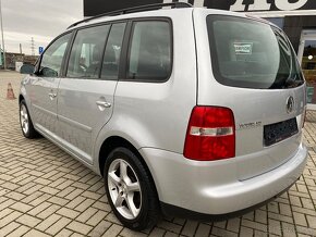 VW Touran 2.0 TDI - 4