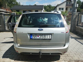 Ford Focus Kombi 1,6 TDCI  Titanium 2011 - 4