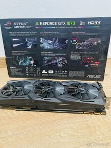 ASUS Strix GTX 1070 8Gb GAMING - 4