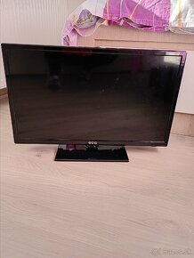 Predám malý televízor 24" Zn. ECG - 4