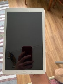 Samsung galaxy tablet - 4