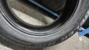 Bridgestone 235/55r19 letné - 4