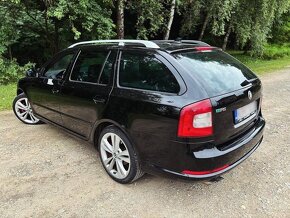 Škoda Octavia Combi RS 2.0 TDI Cr - 4