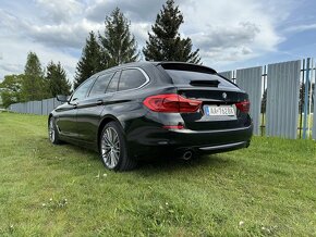 BMW 530i Xdrive Model 2018 - 4